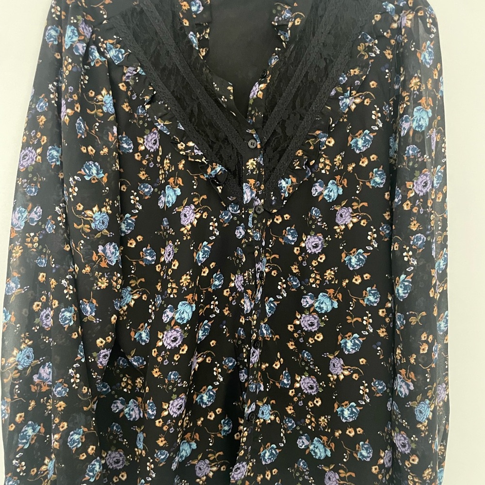 Vero Moda Black and Blue Ruffled Bib Collar Blouse